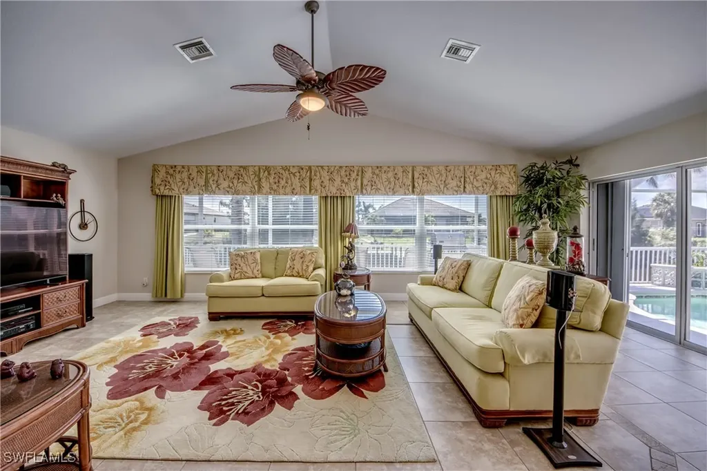 2008 SW 28th Lane Cape Coral FL 33914