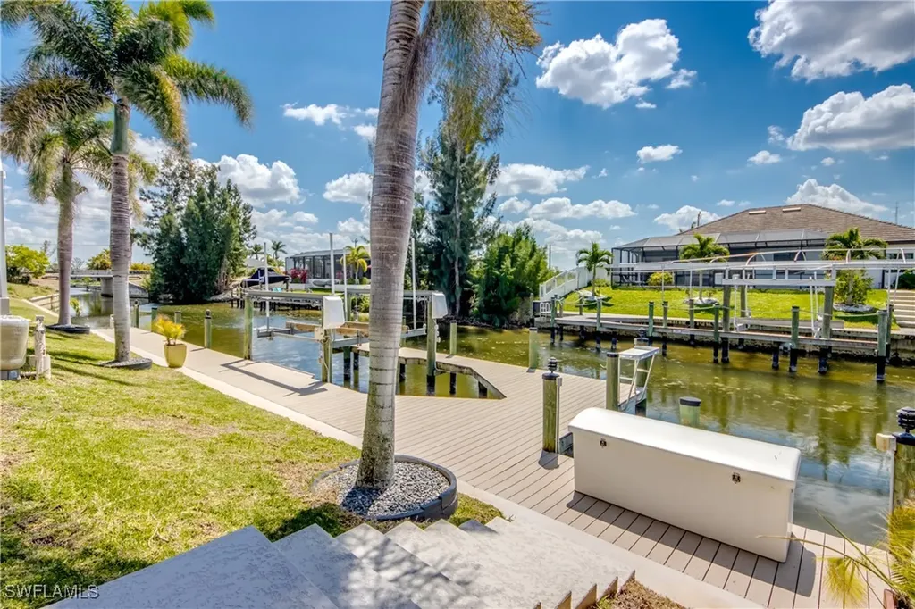 2008 SW 28th Lane Cape Coral FL 33914