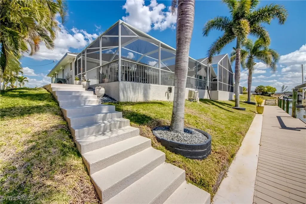 2008 SW 28th Lane Cape Coral FL 33914