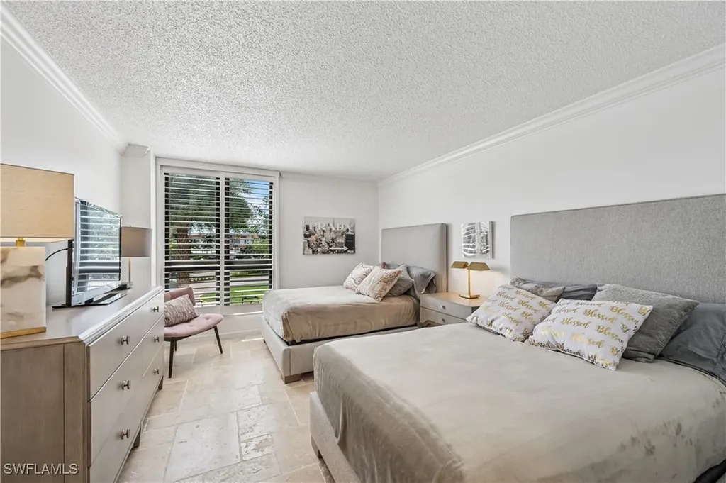 3115 Gulf Shore Boulevard N Naples FL 34103
