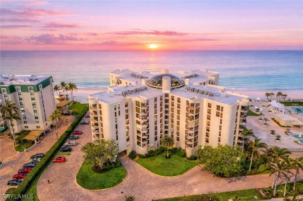 3115 Gulf Shore Boulevard N Naples FL 34103