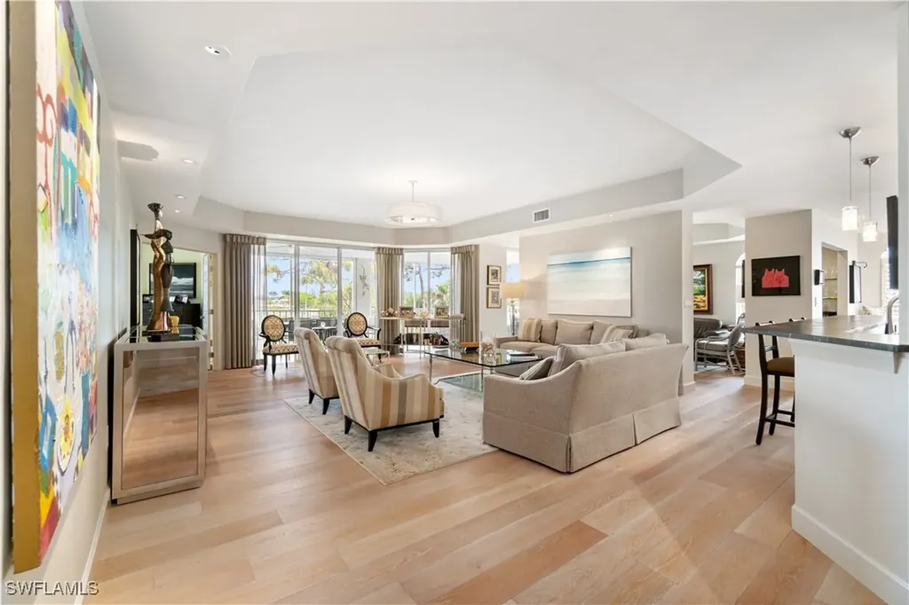 Naples FL, 559 Audubon Boulevard, Unit 201