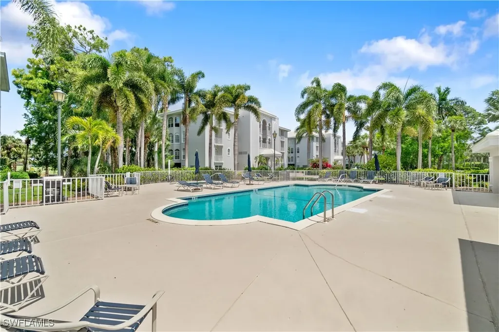 559 Audubon Boulevard Naples FL 34110