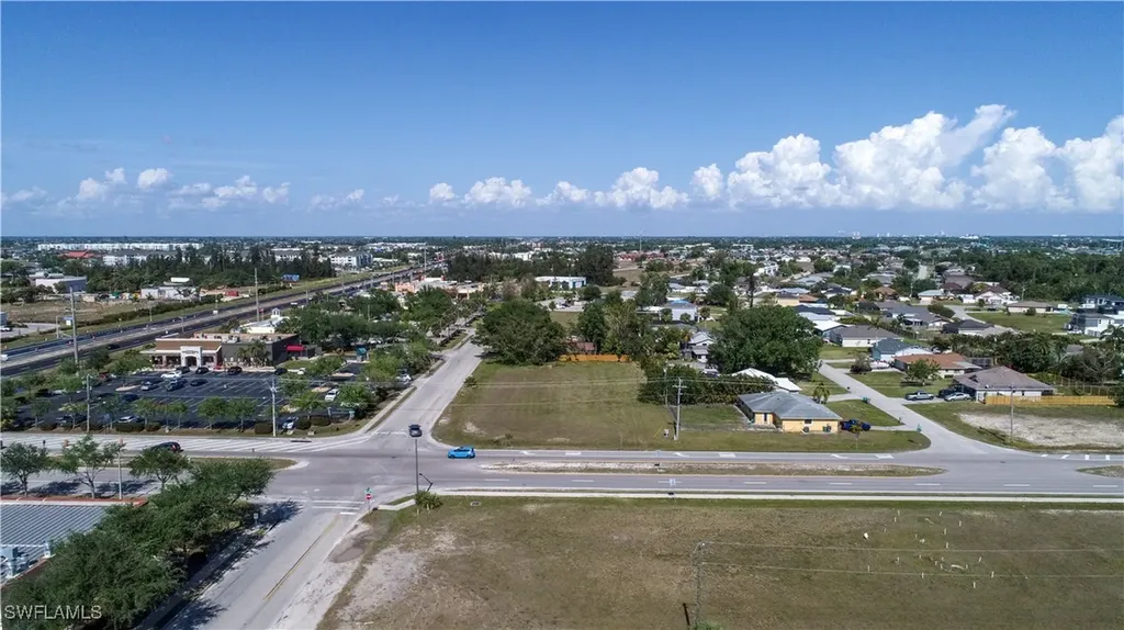 758 SW 4th Street Cape Coral FL 33991