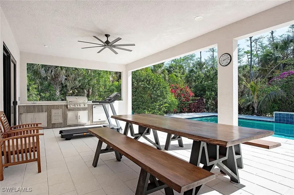 260 23rd Street NW Naples FL 34120