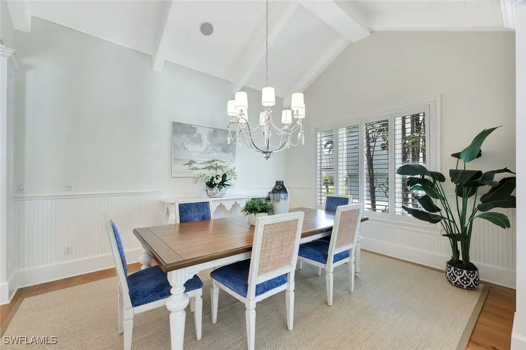 455 13th Avenue S Naples FL 34102