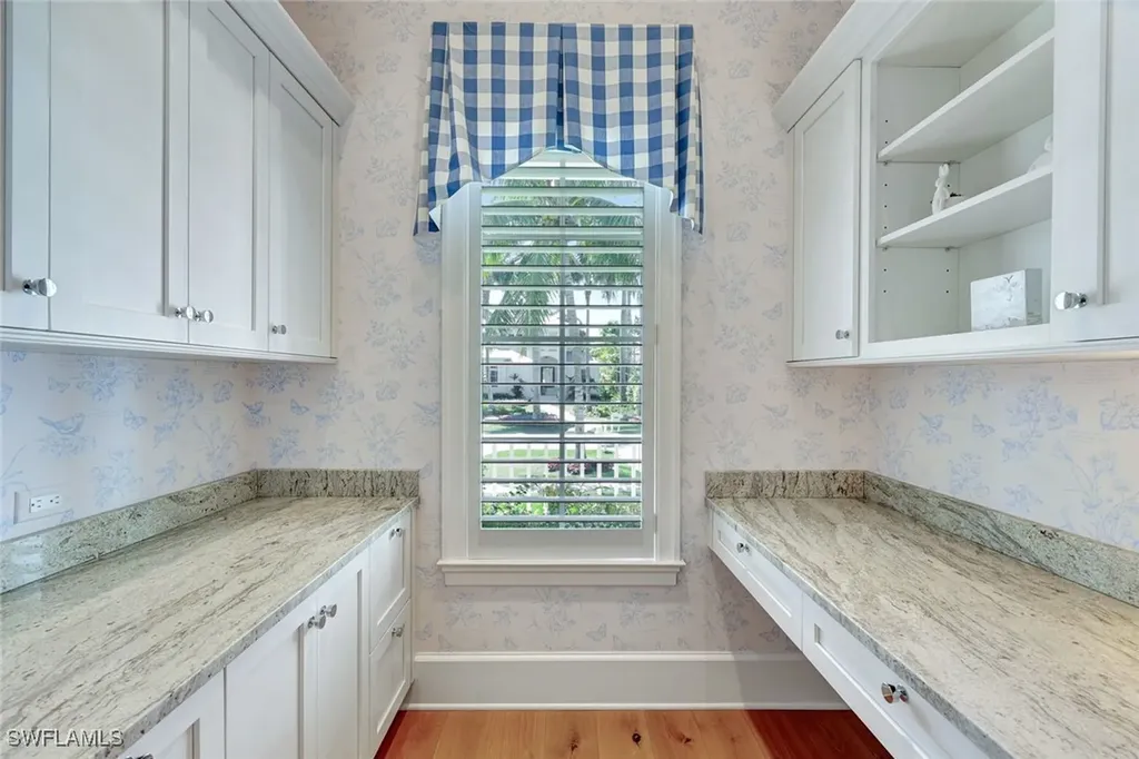 455 13th Avenue S Naples FL 34102