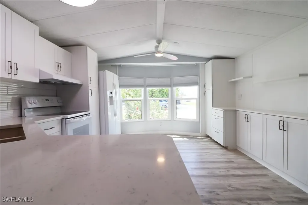 221 Grassy Key Lane Naples FL 34114