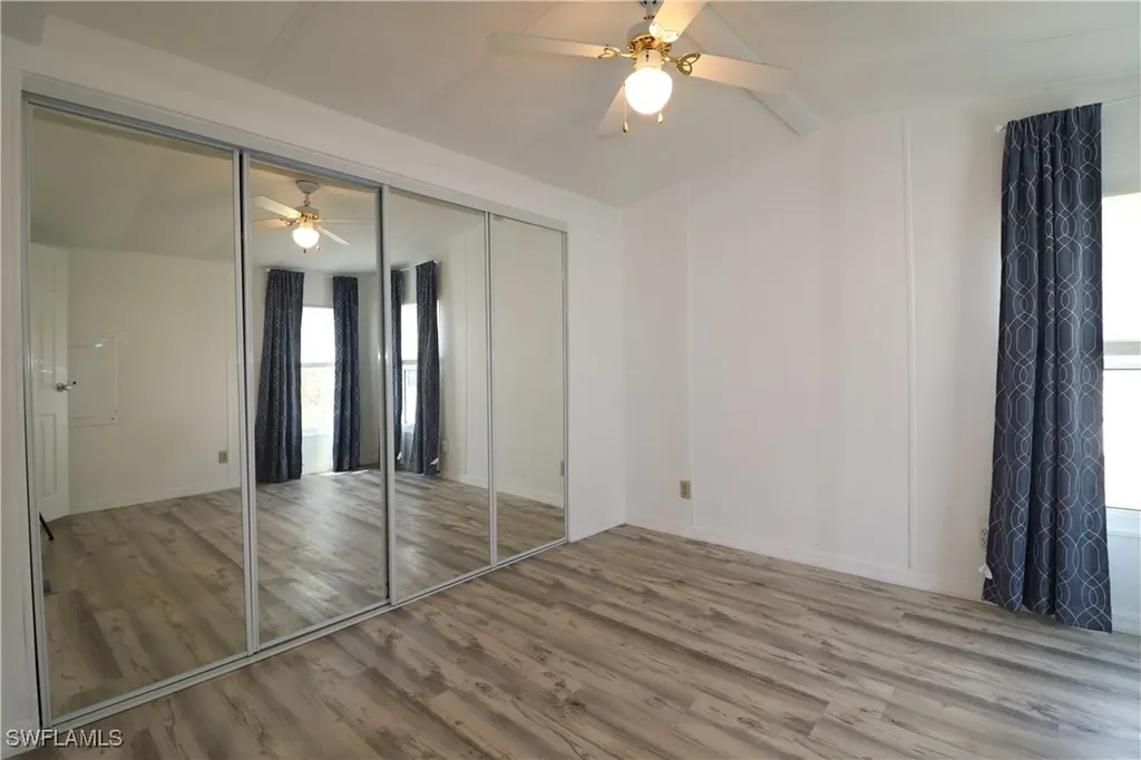 221 Grassy Key Lane Naples FL 34114