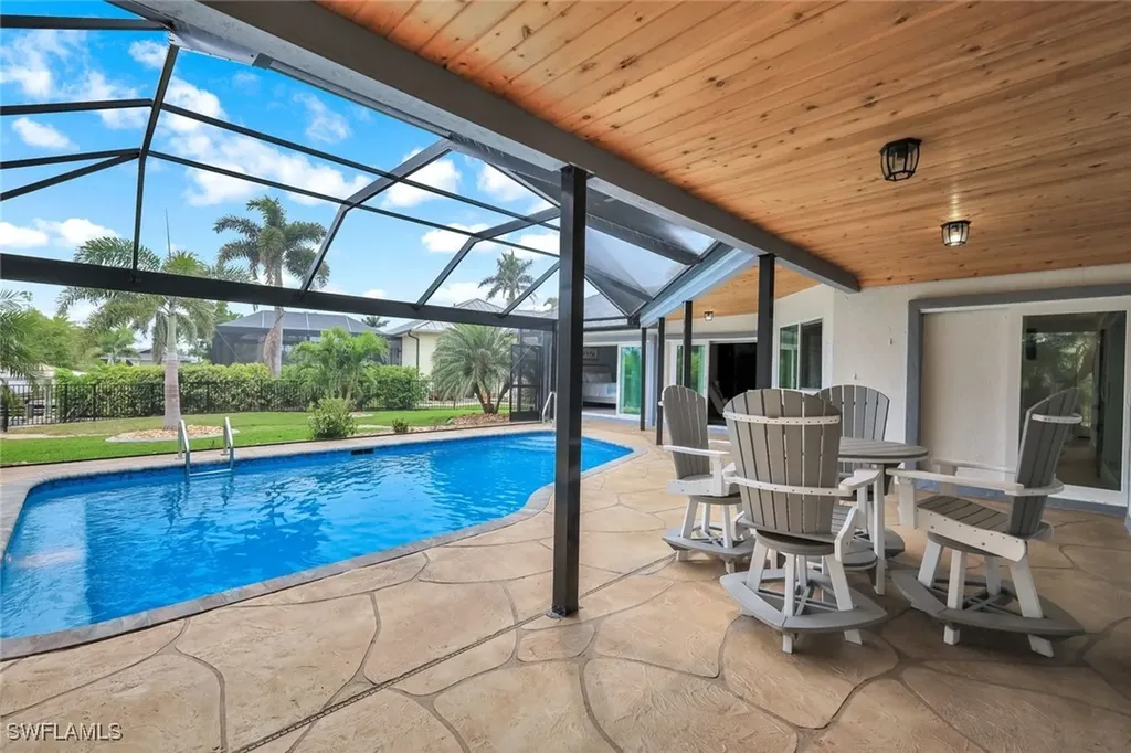 5301 Chiquita Boulevard S Cape Coral FL 33914
