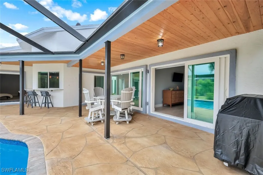 5301 Chiquita Boulevard S Cape Coral FL 33914