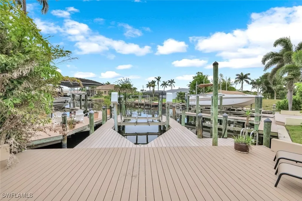 5301 Chiquita Boulevard S Cape Coral FL 33914