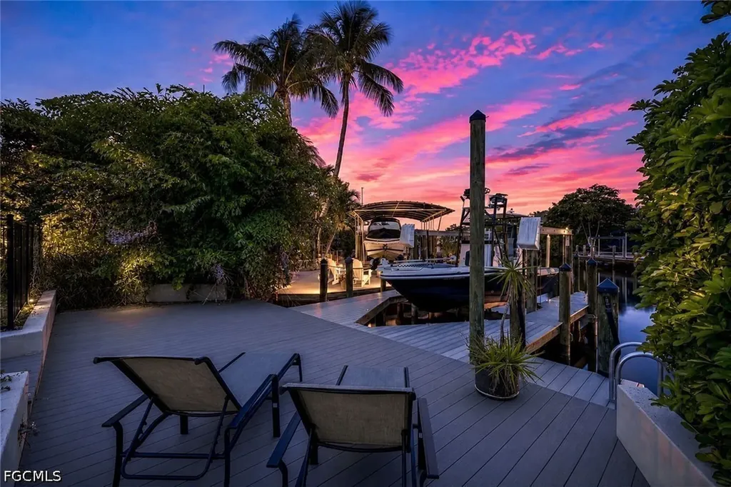 5301 Chiquita Boulevard S Cape Coral FL 33914