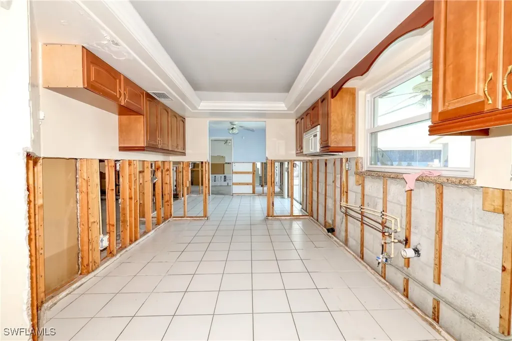 1888 Coral Circle North Fort Myers FL 33903