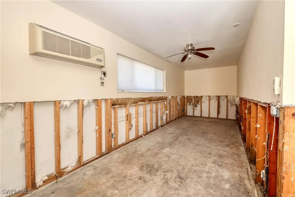 1888 Coral Circle North Fort Myers FL 33903