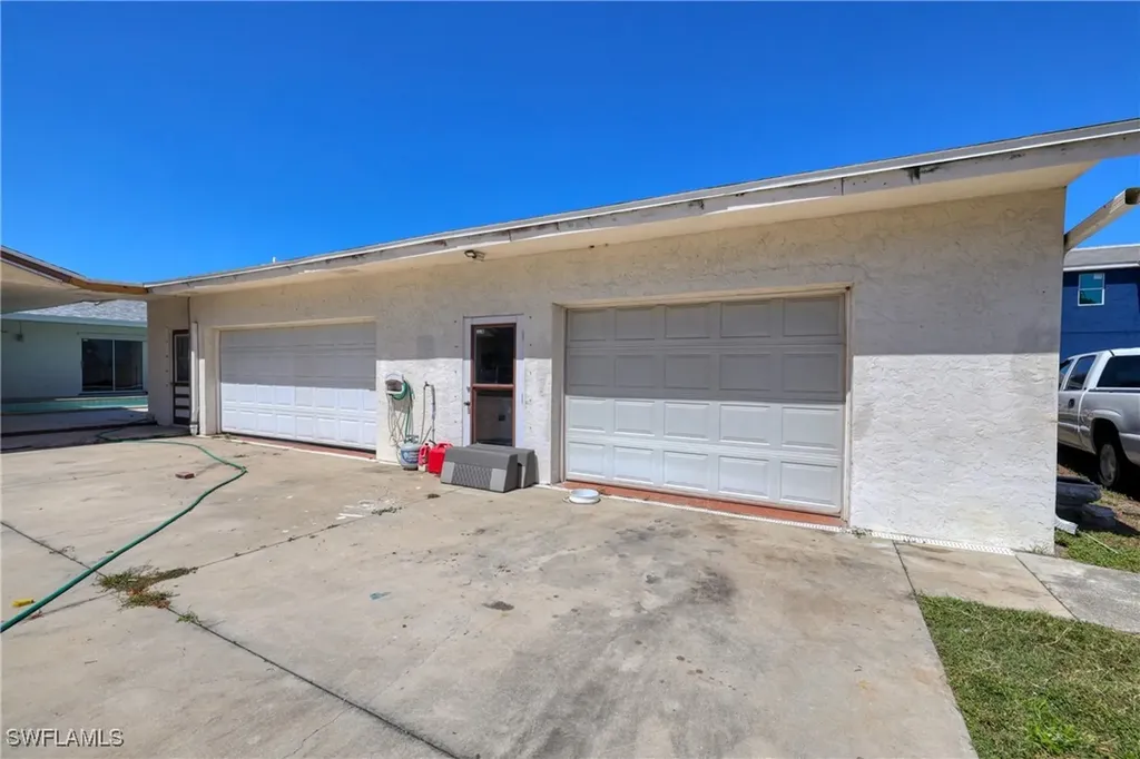 1888 Coral Circle North Fort Myers FL 33903