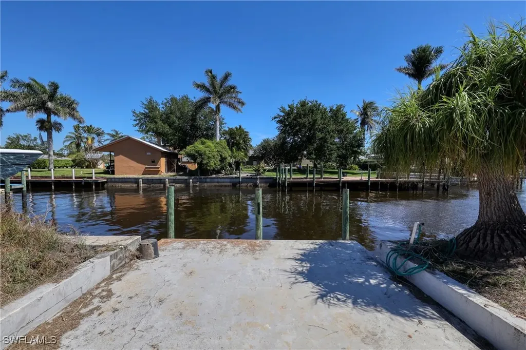 1888 Coral Circle North Fort Myers FL 33903