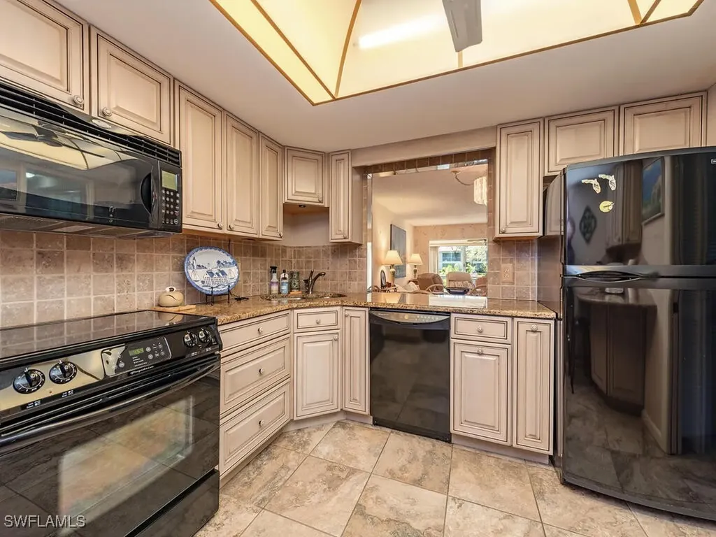 1980 Bald Eagle Drive Naples FL 34105