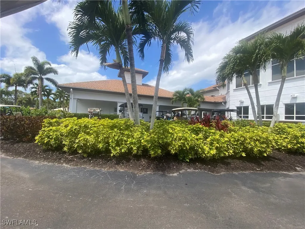 9181 Las Maderas Drive Bonita Springs FL 34135