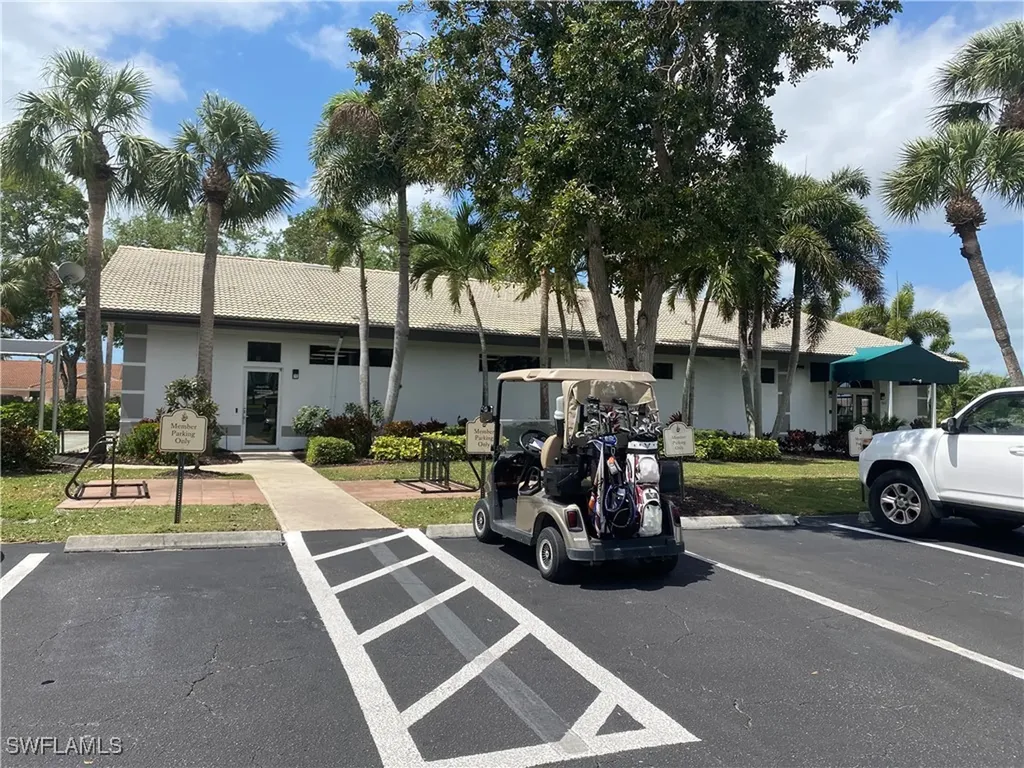 9181 Las Maderas Drive Bonita Springs FL 34135