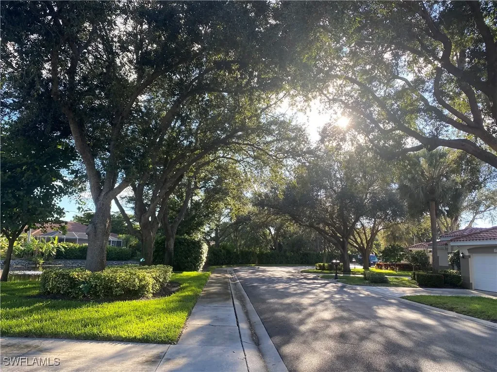 9181 Las Maderas Drive Bonita Springs FL 34135