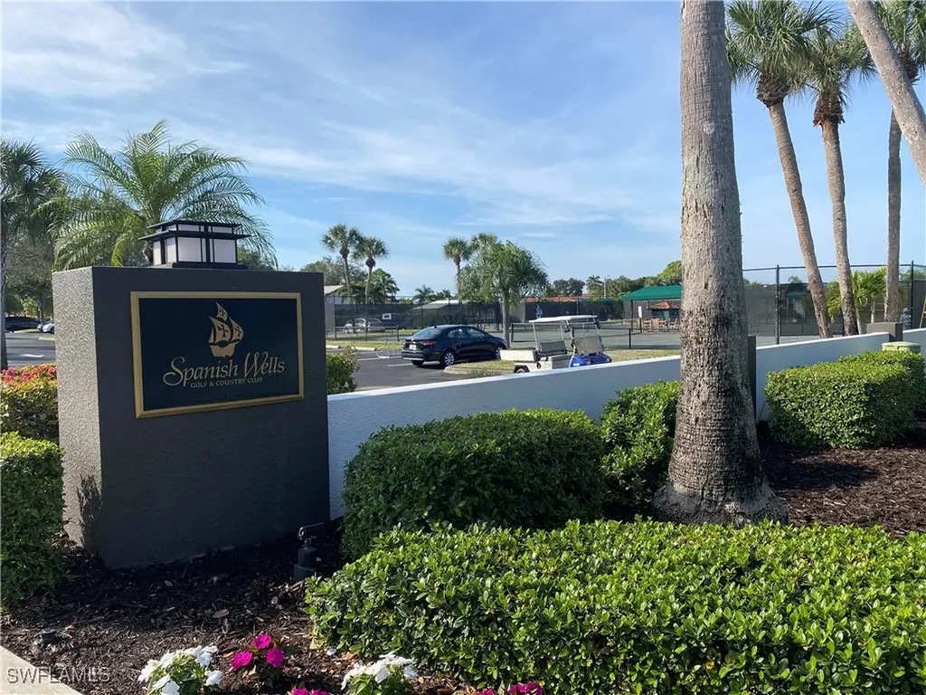 9181 Las Maderas Drive Bonita Springs FL 34135