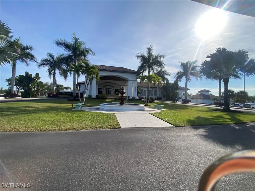 9181 Las Maderas Drive Bonita Springs FL 34135