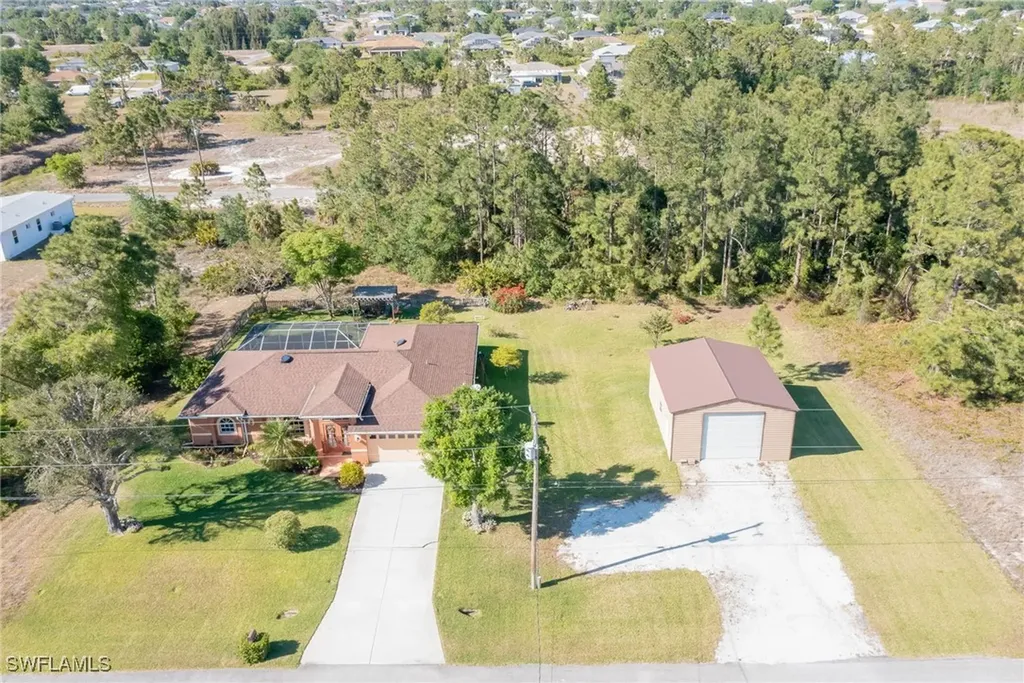 2610 33rd Street SW Lehigh Acres FL 33976