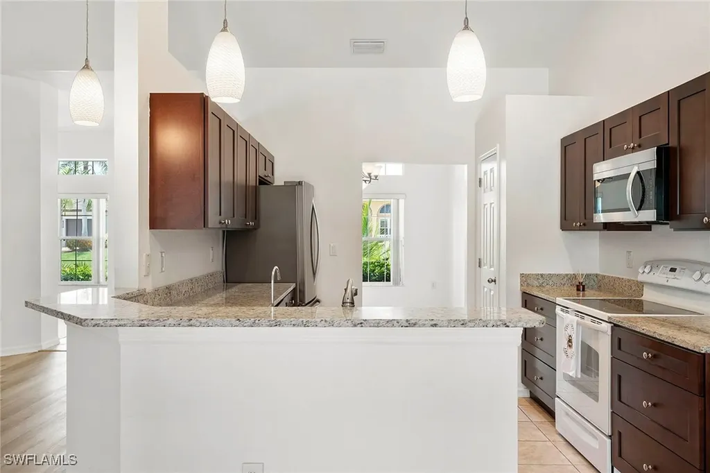 4836 SW 23rd Avenue Cape Coral FL 33914