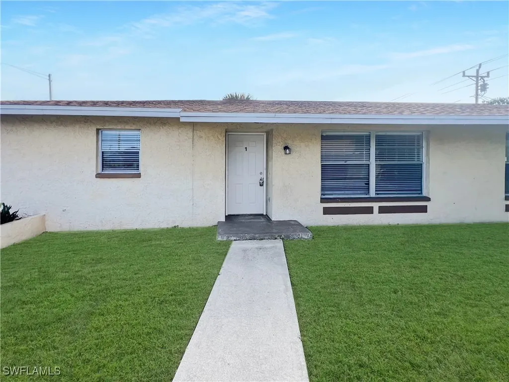 328 Cape Coral Parkway W Cape Coral FL 33914