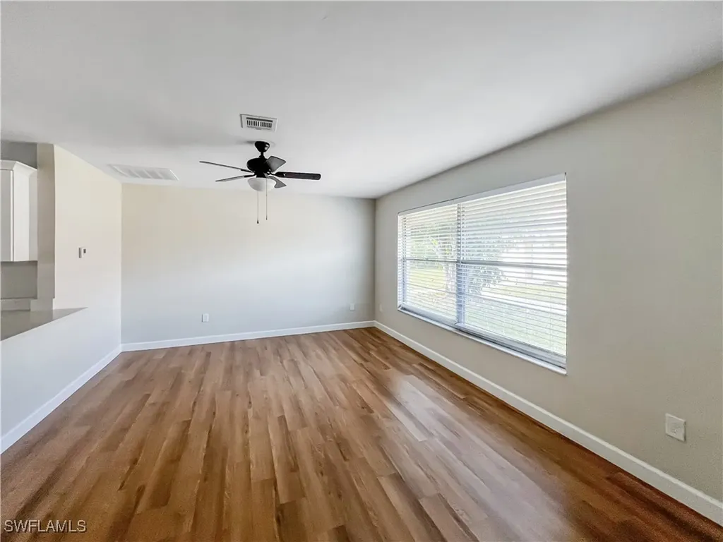328 Cape Coral Parkway W Cape Coral FL 33914