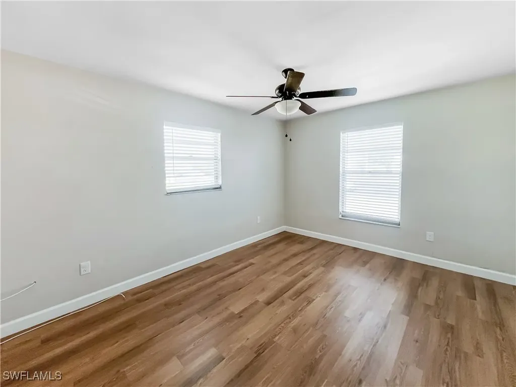 328 Cape Coral Parkway W Cape Coral FL 33914