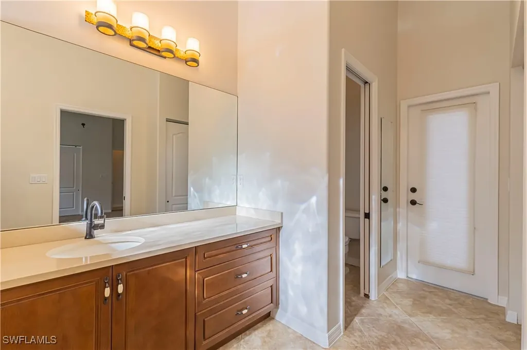 144 Glen Eagle Circle Naples FL 34104
