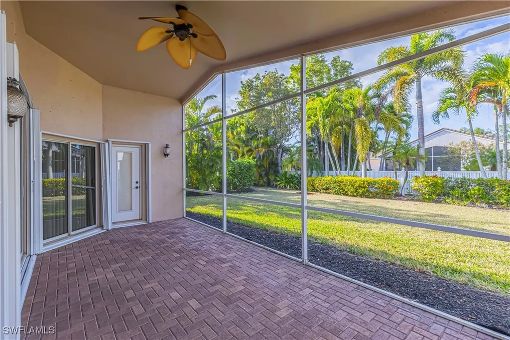 144 Glen Eagle Circle Naples FL 34104