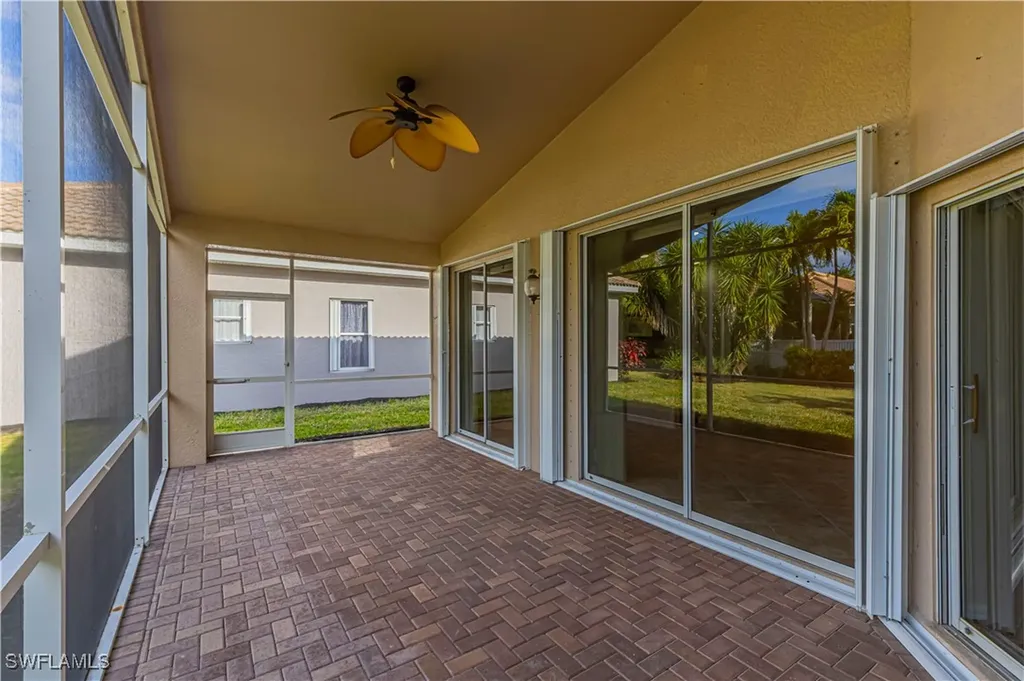 144 Glen Eagle Circle Naples FL 34104