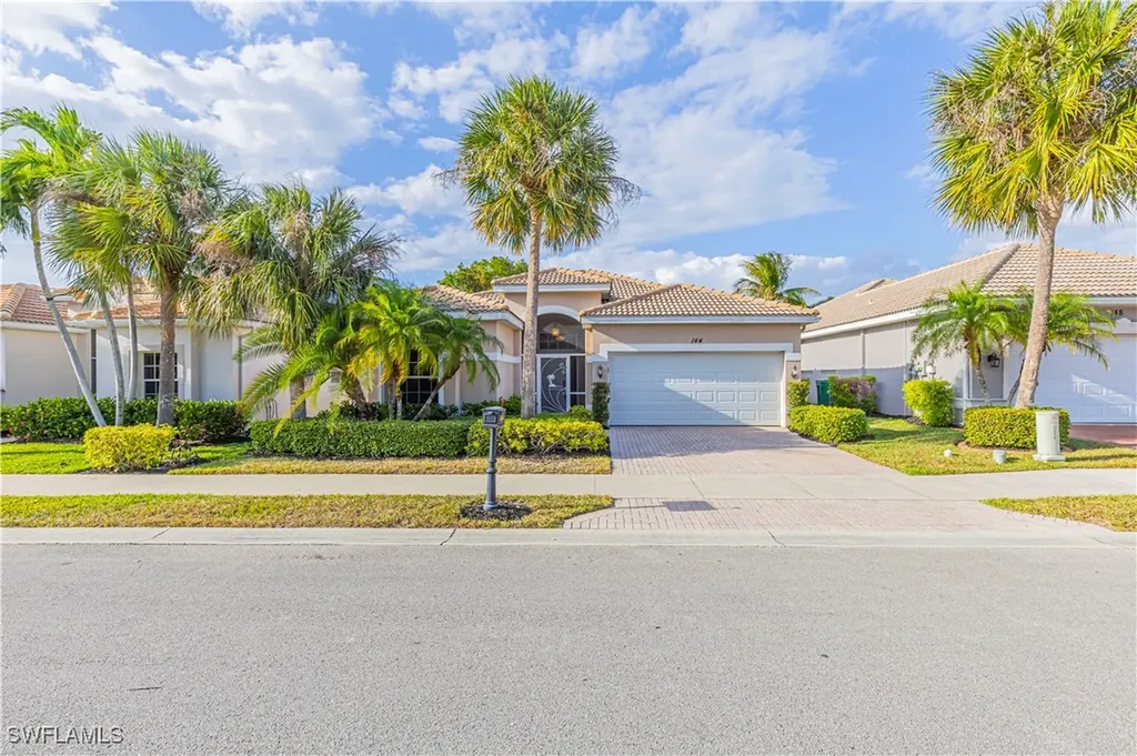 144 Glen Eagle Circle Naples FL 34104