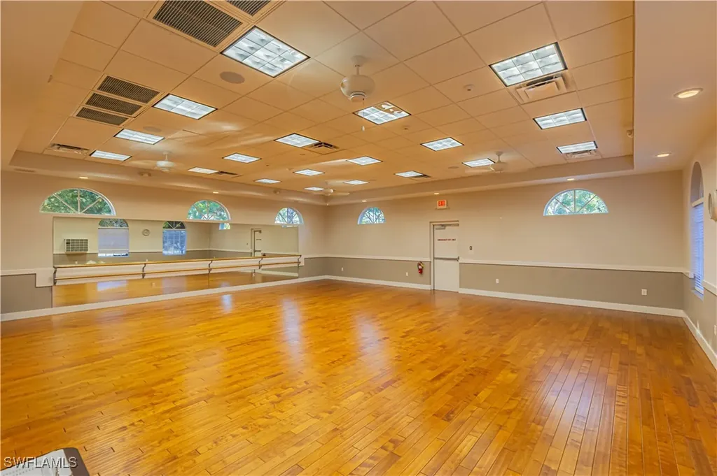 144 Glen Eagle Circle Naples FL 34104