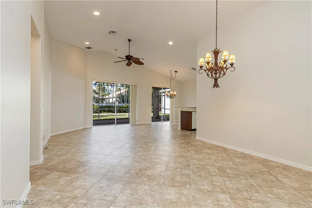144 Glen Eagle Circle Naples FL 34104