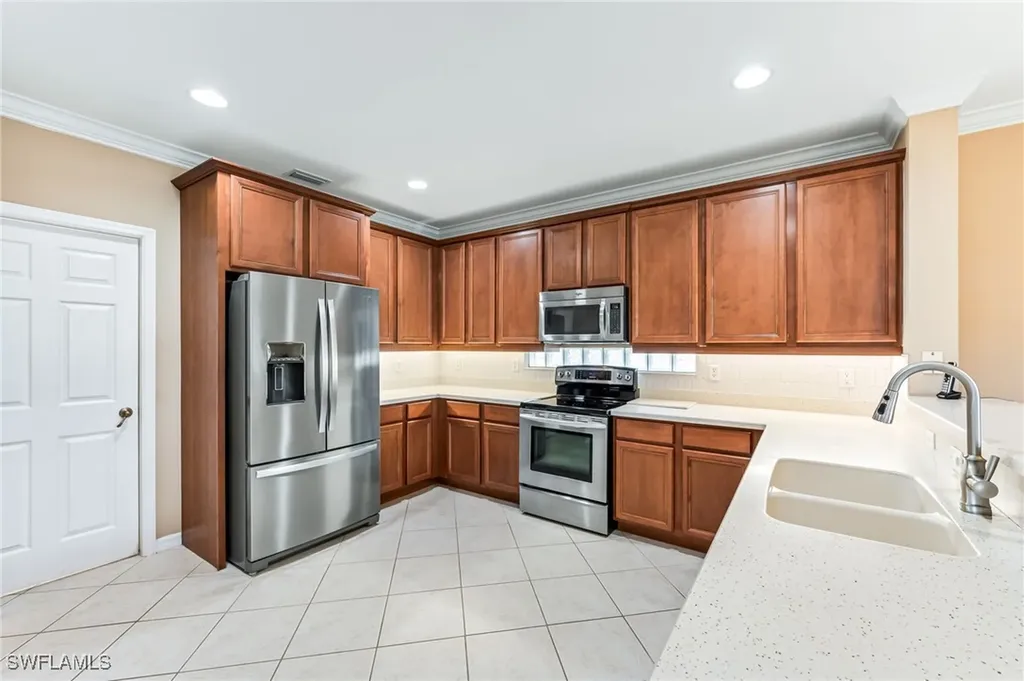 17051 Tremont Street Fort Myers FL 33908