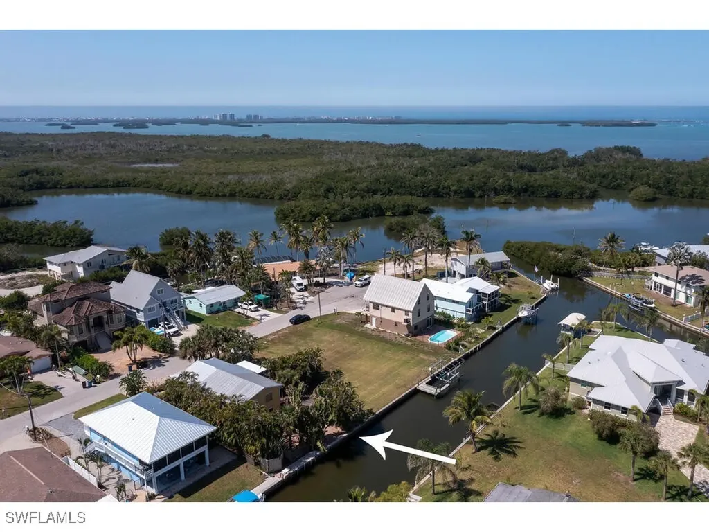 4738 Jackfish Street Bonita Springs FL 34134