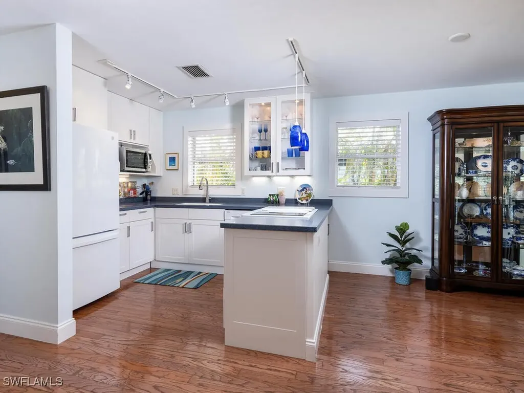 4738 Jackfish Street Bonita Springs FL 34134