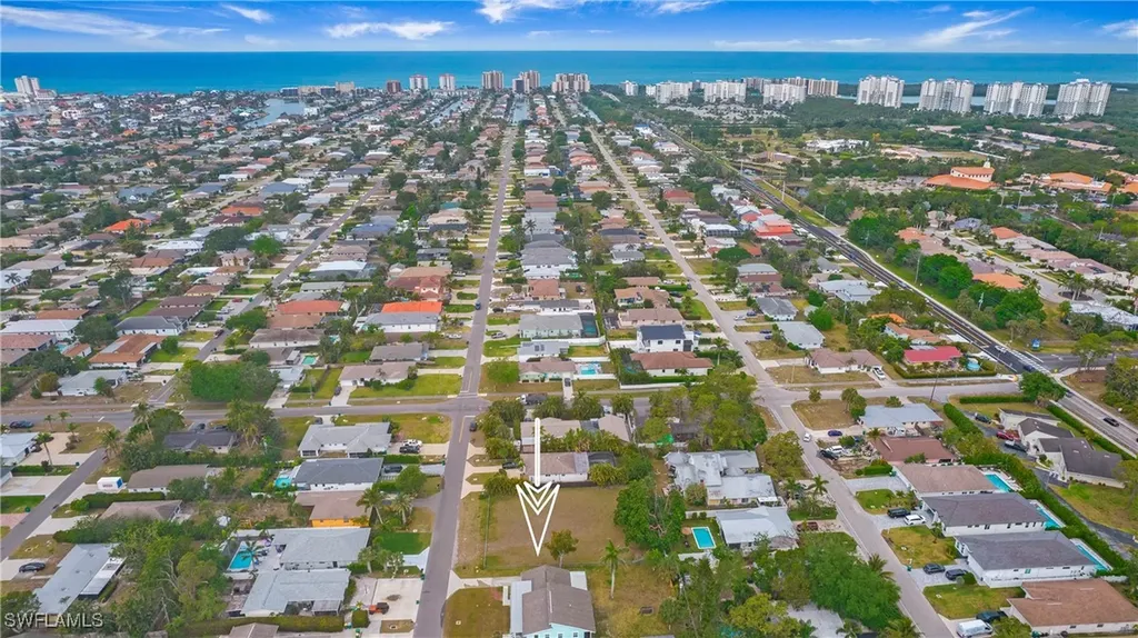 713 109th Avenue N Naples FL 34108