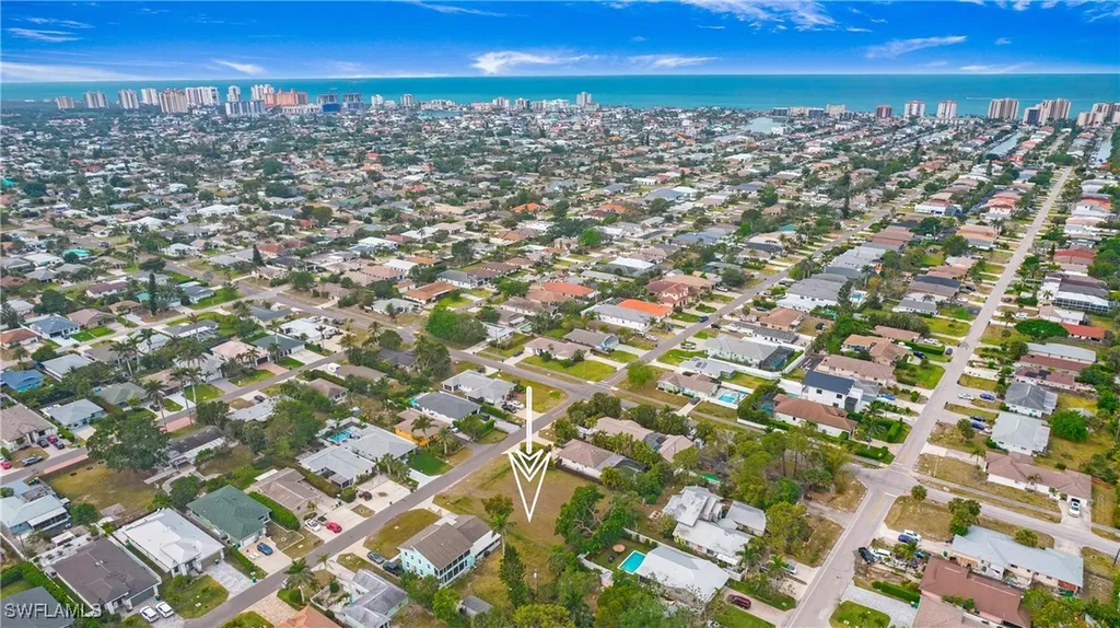 713 109th Avenue N Naples FL 34108