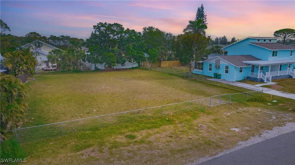 713 109th Avenue N Naples FL 34108