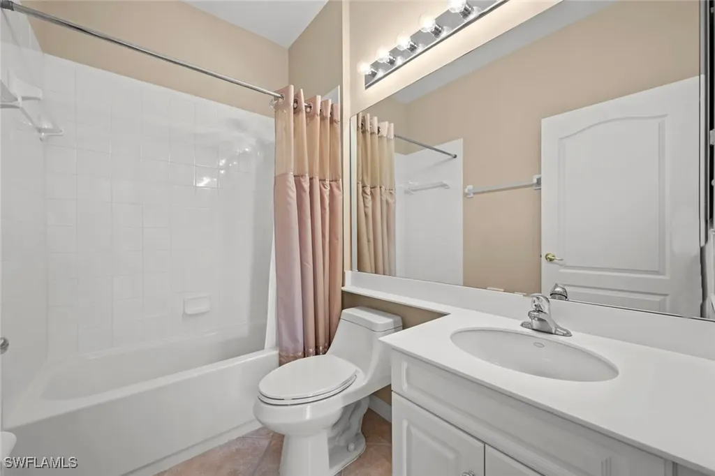 13040 Sandy Key Bend North Fort Myers FL 33903