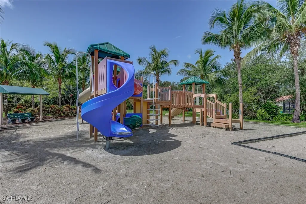 13040 Sandy Key Bend North Fort Myers FL 33903