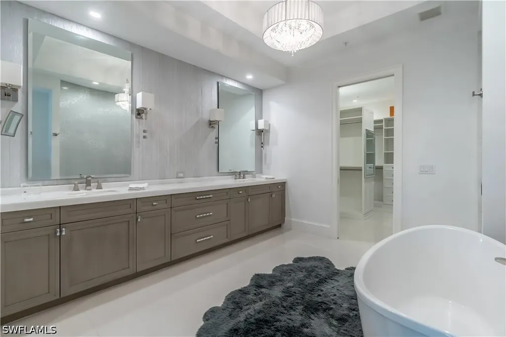 16366 Corsica Way Naples FL 34110