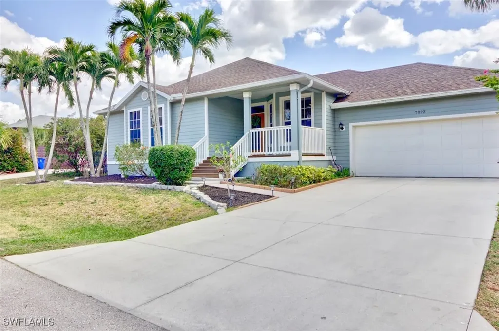 7893 Sandel Wood Circle W Fort Myers FL 33908