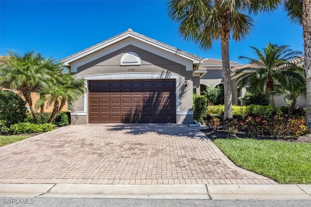 13458 Sumter Lane Naples FL 34109