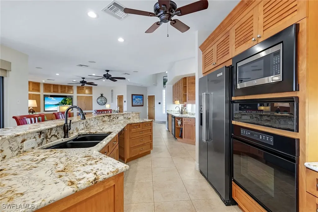 685 Embassy Court Marco Island FL 34145